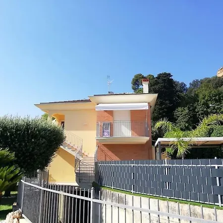 Holiday home Casa Vacanze Oasi La Torre *
